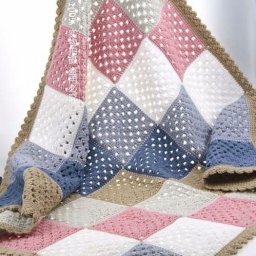 Плед из классического бабушкиного квадрата