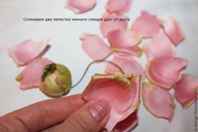 Шелковая бутоньерка роз: часть 3