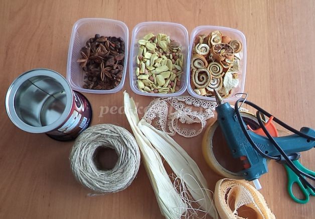 ​Подставка для канцелярских принадлежностей своими руками: мастер-класс, часть 1