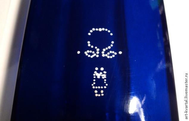Декорирование вазы: точечная роспись