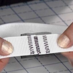 ​Лайфхак: как сшить концы эластичной ленты с помощью органзы