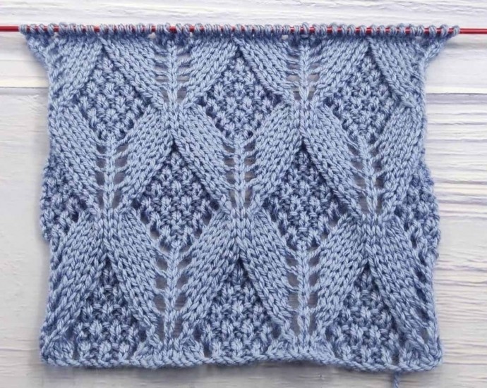 ​Узор с фактурными с ромбами