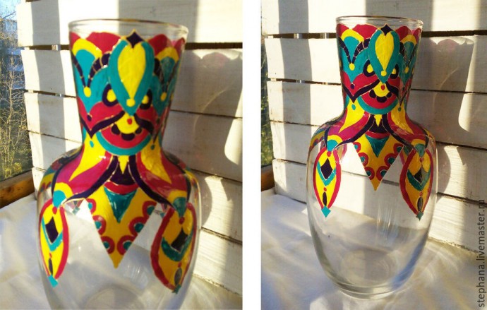 ​Делаем ручную роспись на стеклянной вазе
