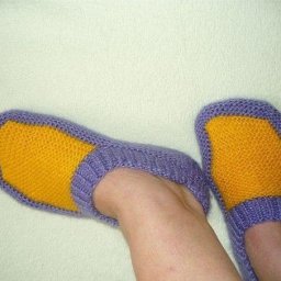 ​Тапочки спицами своими руками