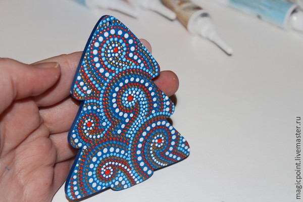 Мастер-класс по точечной росписи новогодних подвесок: часть 3