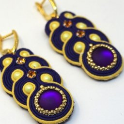 Делаем сережки в технике сутажной вышивки: часть 3