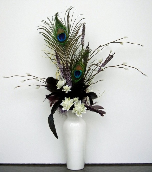 ​Композиции из перьев