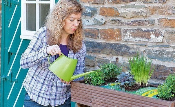 Подставка-этажерка для цветов своими руками