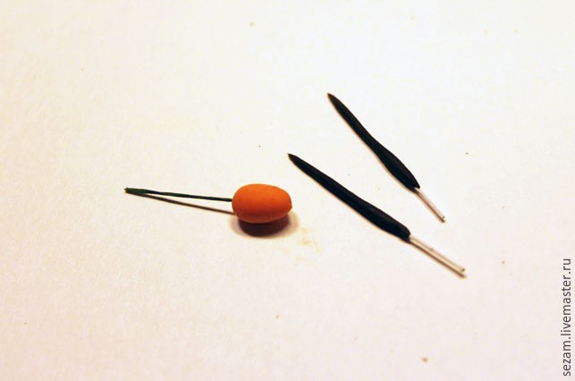 ​Лепим ветку облепихи: часть 2