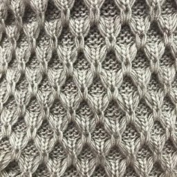 ​Невероятно красивые соты спицами