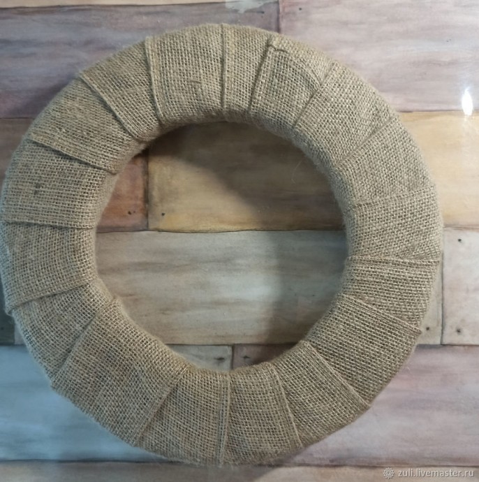 Создаём рождественский венок: часть 4