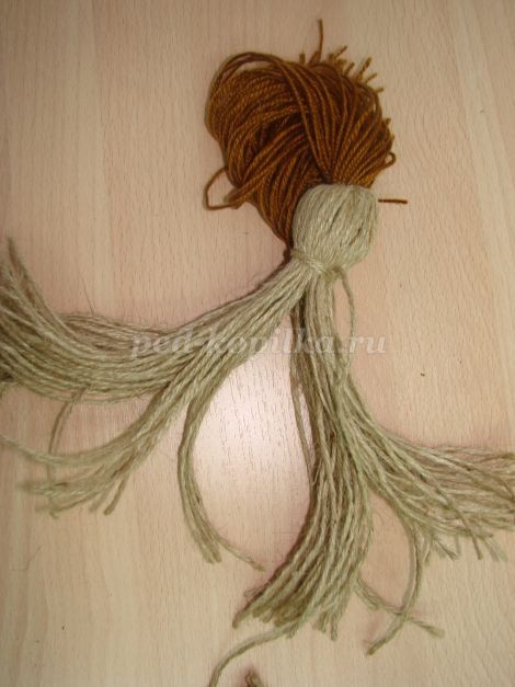 ​Сувенирная кукла из шпагата: часть 2