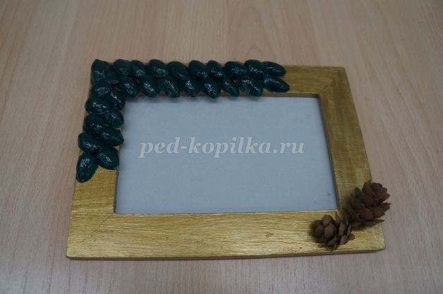 Новогоднее декорирование рамок для фотографий: часть 1