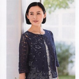 ​Жакет крючком с крупным узором спереди