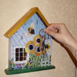 Декорируем ключницу в технике мозаики: часть 3