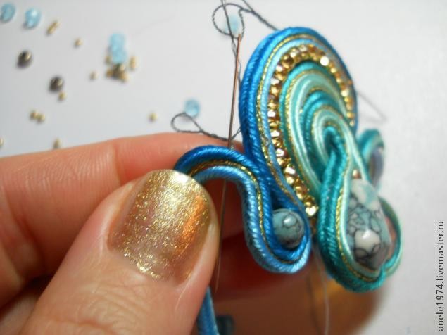 Мастер-класс по созданию сутажного кулона "Весенний букетик": часть 4 Мастер-класс по созданию сутажного кулона "Весенний букетик": часть 4