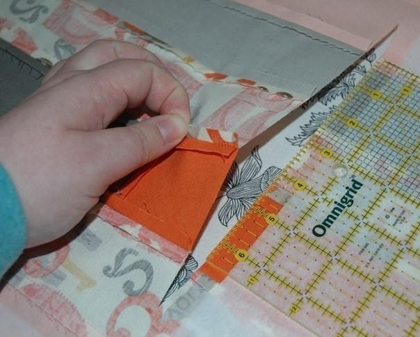 Красивый чехол для планшетника из лоскутов