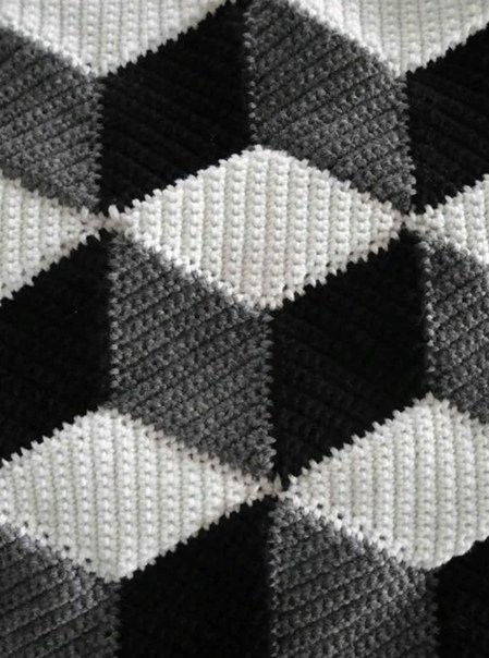 Плед из ромбов крючком