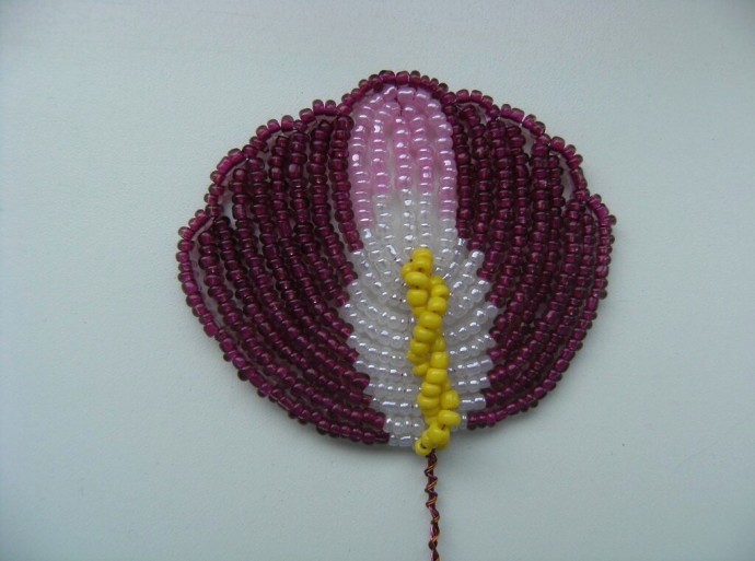 Ирисы из бисера