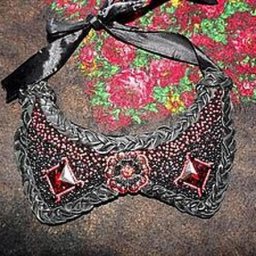 ​Создаем вышитое бисером колье "Воротничок" с элементами кожи: часть 3