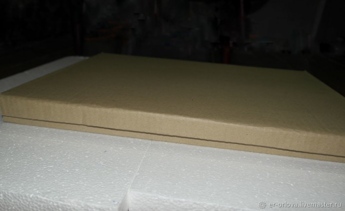 Делаем коробку для картины из гофрокартона: часть 2