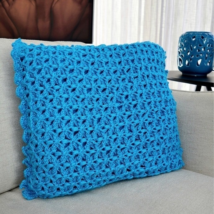 Подушка крючком
