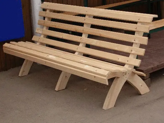​Простая садовая скамья