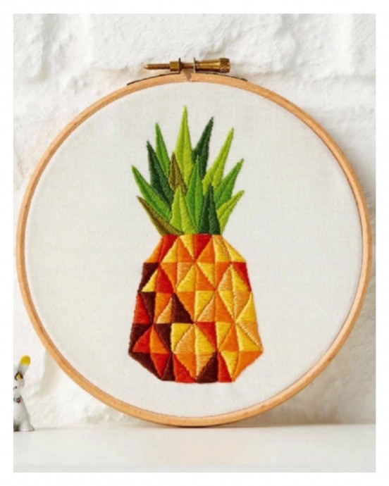 Ананас: вышивка гладью