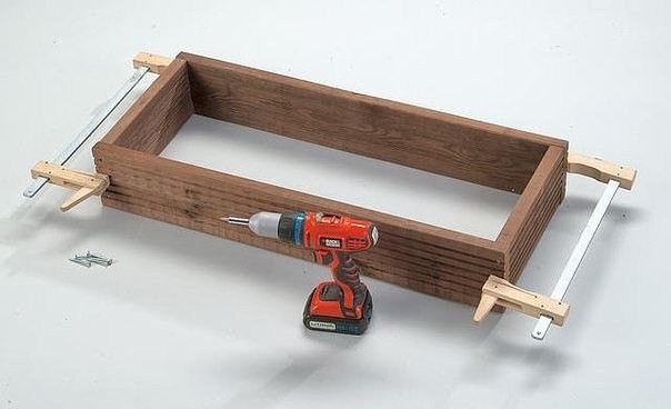 Подставка-этажерка для цветов своими руками