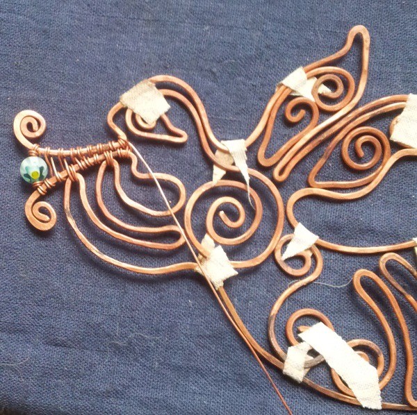 Делаем из медной проволоки ангела с трубой: часть 3