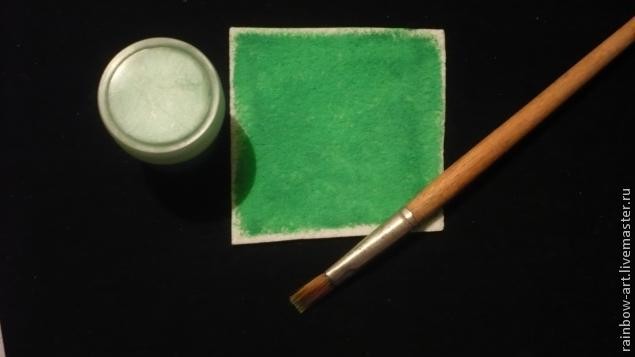 Вышитый бисером кулон "Подкова": часть 1