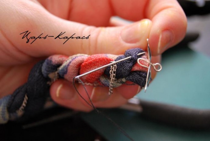 ​Павло-посадская переделка: стильные бусы из платка, часть 2