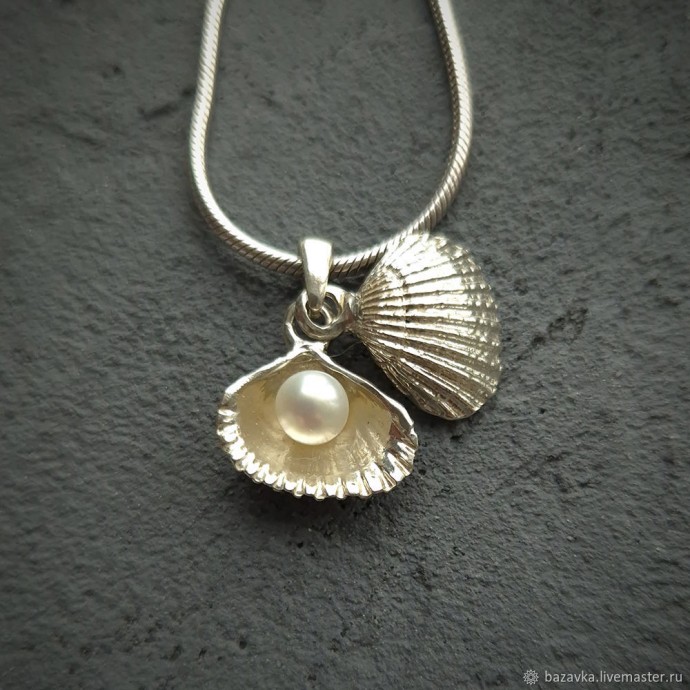 Украшения из ракушек и жемчуга