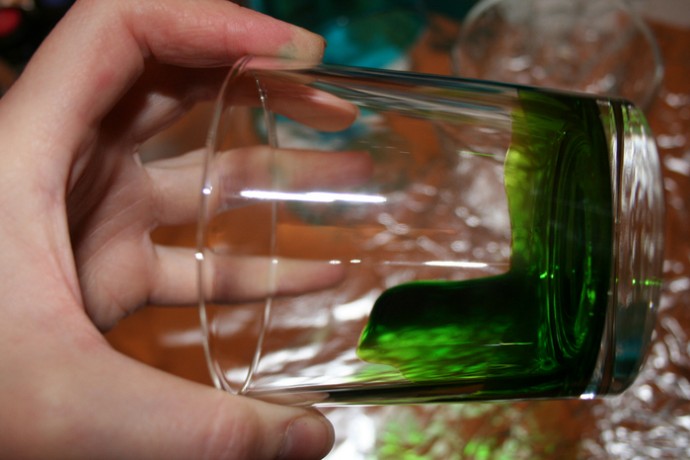 Витражными красками по неровной поверхности