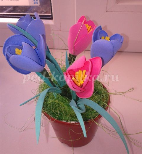 Крокусы из фоамирана: часть 2