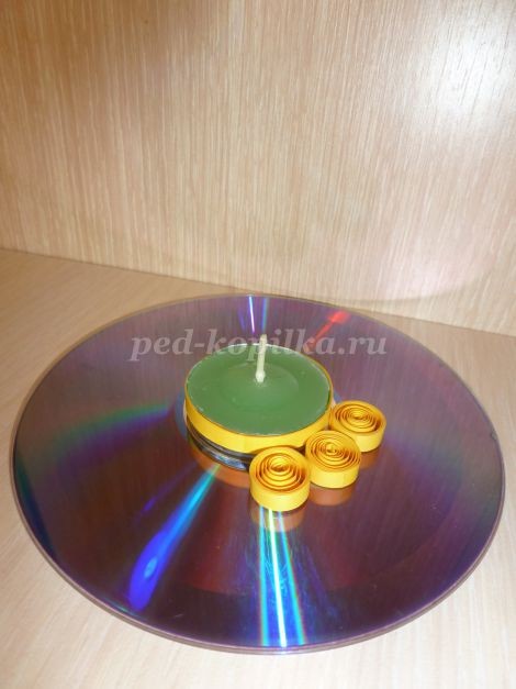 Подсвечник из диска: часть 1