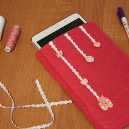 ​Шьем из фетра чехол для планшета или телефона