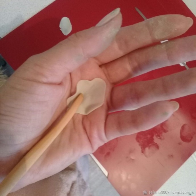 Создаём пион из холодного фарфора: часть 2