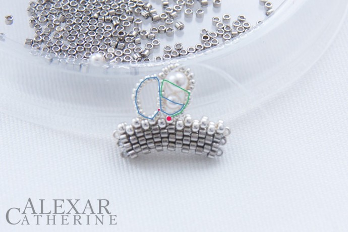 ​Колье "Бегущая по волнам": часть 2