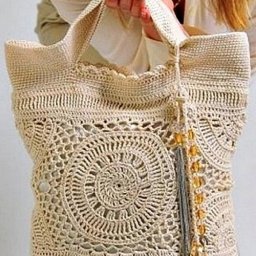 Вместительная красивая сумка крючком