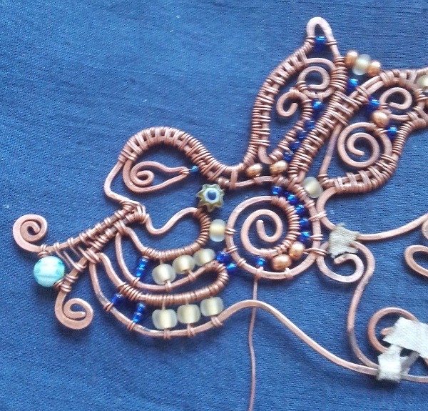 Делаем из медной проволоки ангела с трубой: часть 3