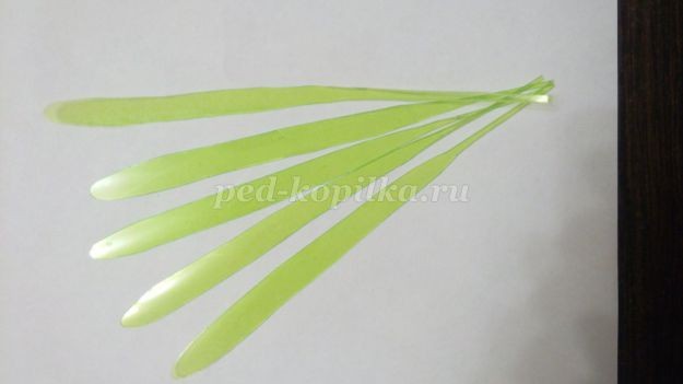 Как сделать нарциссы из пластиковых бутылок