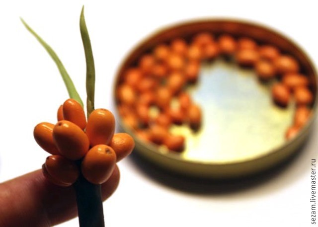 Лепим ветку облепихи: часть 4