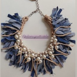 Украшение из джинсы