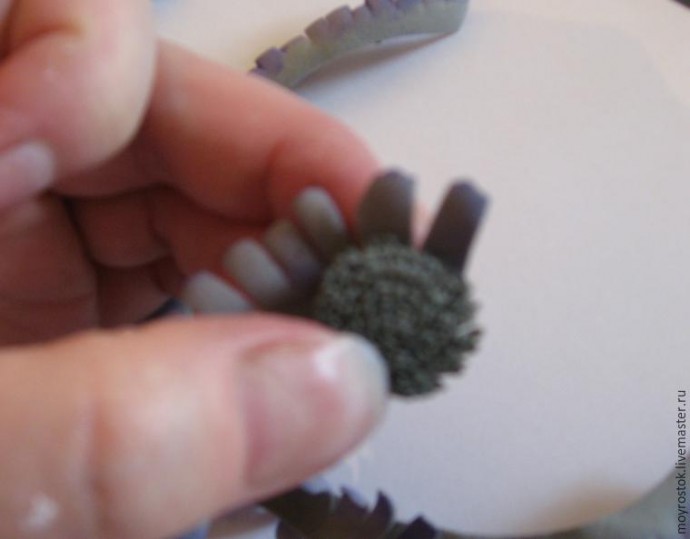 Делаем фантазийный цветок из фоамирана: часть 2