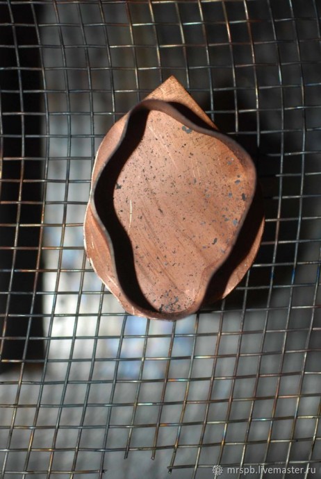 ​Делаем кулон из меди с заливкой ювелирной смолой: часть 1