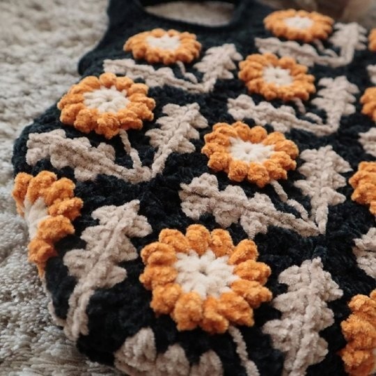 Сумочка крючком из мотивов Сумочка крючком из мотивов