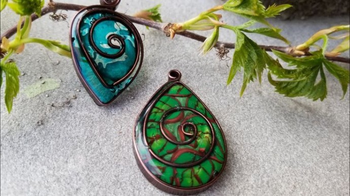 ​Украшения из проволоки и эпоксидной смолы