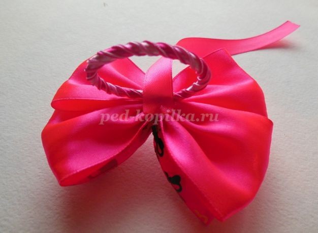 Бантики из атласной ленты: часть 3