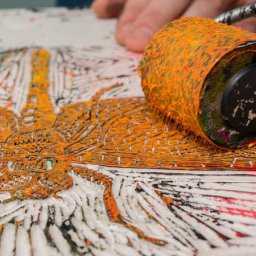 Линогравюра: печатаем на открытках, футболках, стенах (часть 1)